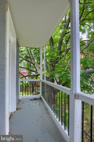 306 Beaver St, Lancaster PA  17603-5338 exterior