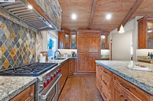3314 Prairie Dr, Pleasanton, CA 94588-8228