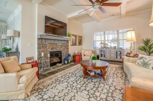 1558 Renaissance Dr, Conyers GA  30012-3895 exterior