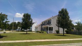 1305 Hillside Ct, Chesapeake, VA 23322-4637