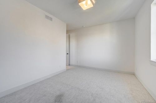 2712 Pennsylvania St, Englewood CO  80113-1644 exterior