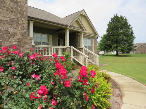 155 Feather Ln, Jackson, GA 30233-6279