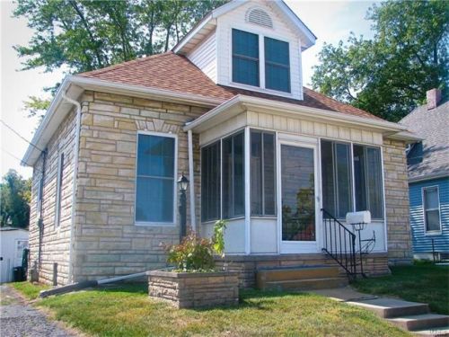 1016 Main St, Collinsville, IL 62234-3029