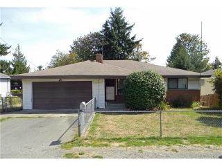 15218 30 Ave, Seattle WA  98188-2013 exterior