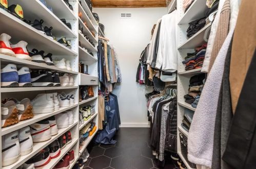 2334 Cortez Way, Atlanta GA  30319-3914 exterior