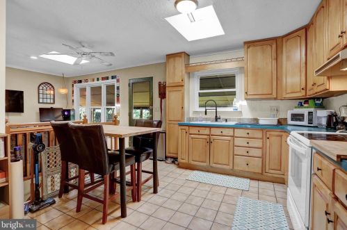 387 South Dr, Aberdeen MD  21001-3540 exterior