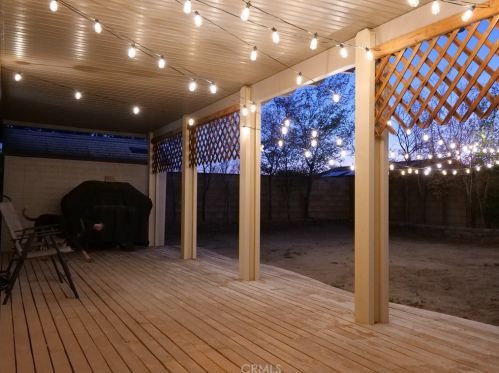 43113 Homestead St, Lancaster CA  93535-4837 exterior