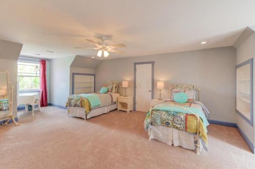 1126 Shoreline Dr, Jefferson GA  30549-2142 exterior