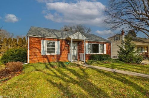 2815 Livingston St, Allentown, PA 18104-3534