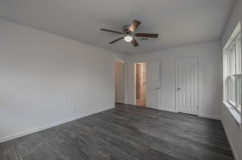 2250 Capri Dr, Fort Worth TX  76114-1949 exterior