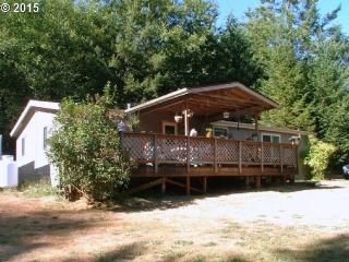 2518 Mannthey Rd, Corbett, OR 97019-9764