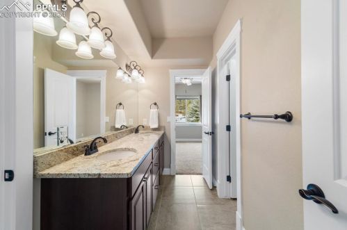 1316 Longs Pt, Woodland Park CO 80863-5306 exterior