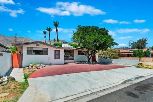 52091 Avenida Bermudas, La Quinta, CA 92253-3282