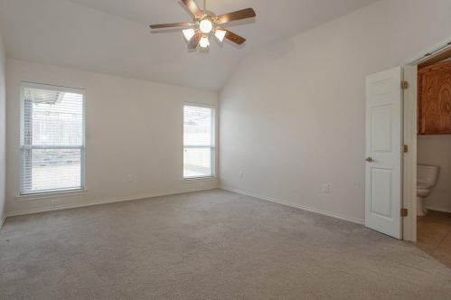 5424 Shasta Ridge Ct, Fort Worth TX  76123-2827 exterior