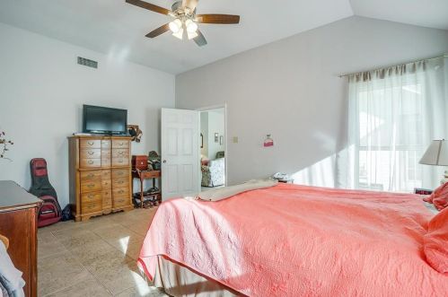 7133 Summerset Dr, Fort Worth TX  76126-4534 exterior