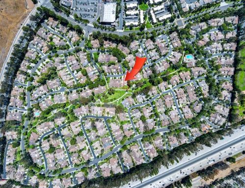 5255 Thorn Tree Ln, Irvine CA  92612-2346 exterior