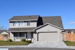 1708 25th Pl, Kennewick, WA 99337-3624