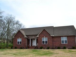 803 Kimber Ln, Lebanon, TN 37087-0261
