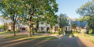 100 Cottonwood Dr, Coppell, TX 75019-2511