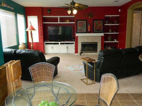 1461 Stanislaus Dr, Chula Vista CA  91913-1479 exterior