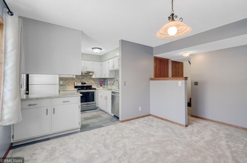 7878 Dunmore Rd, Saint Paul MN  55125-1612 exterior