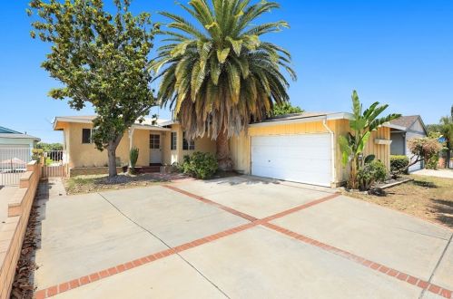 5179 Banna Ave, Covina, CA 91724-1126