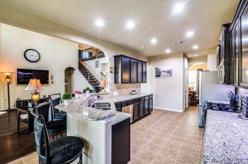 2402 Winter Trl Dr, Conroe TX  77304-2160 exterior