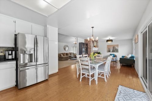 6750 Charing St, Simi Valley CA 93063-3926 exterior