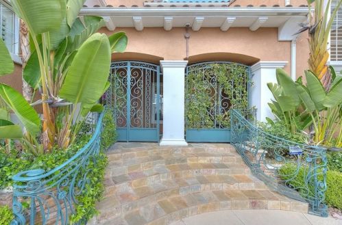 845 Ponte Vecchio Ct, Upland, CA 91784-8608
