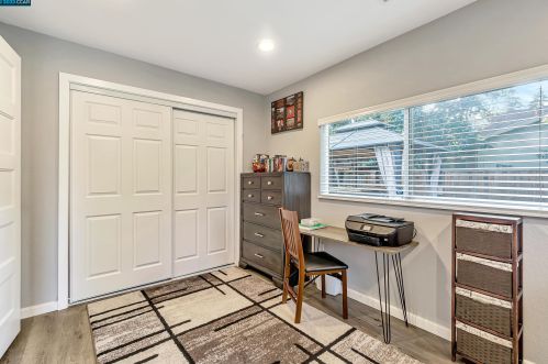 1980 Gilardy Dr, Concord CA  94518-3214 exterior