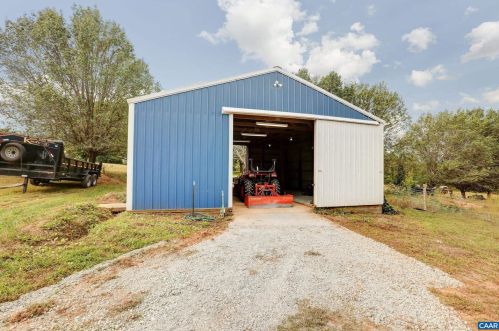 2857 Willow Brook Rd, Bumpass, VA 23024-2816
