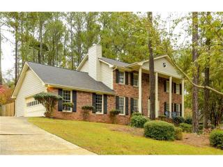 4875 Kings Valley Dr, Roswell, GA 30075-4004