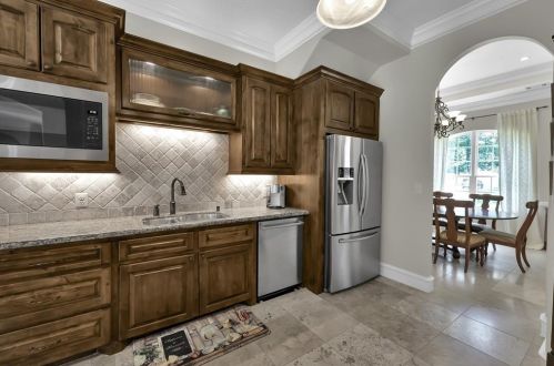 1612 Sweet Gum St, Conroe TX  77385-9530 exterior