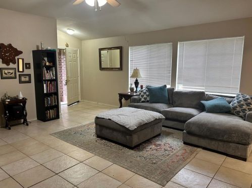 161 Britni Loop, Uhland TX  78640-4966 exterior