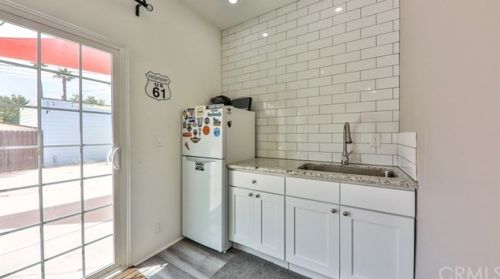 3457 Mulberry St, Riverside CA  92501-2944 exterior