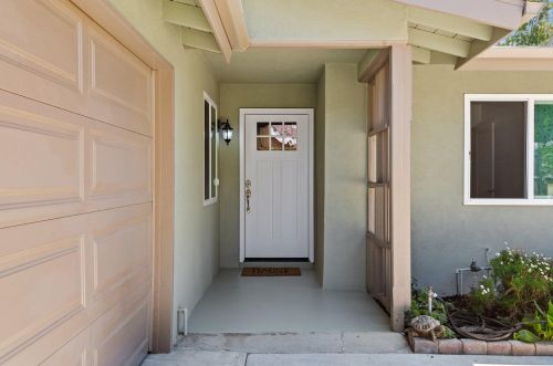 22 Calaveras Ave, Santa Barbara, CA 93117-1334