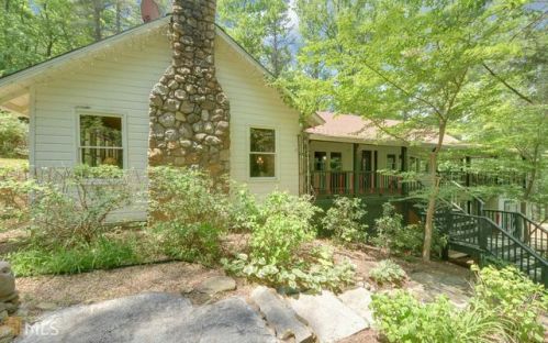 654 Low Gap Rd, Lakemont, GA 30552-3449