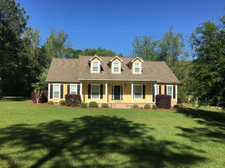 76 Sandhammock Lake Rd, Tifton, GA 31793-6847