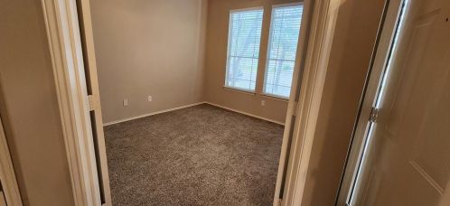 5661 Hartson, Uhland TX  78640-9294 exterior