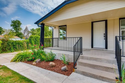 3550 Center Ave, Denver, CO 80219-2745
