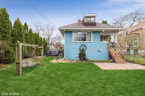 3237 Clarence Ave, Forest View, IL 60402-3558