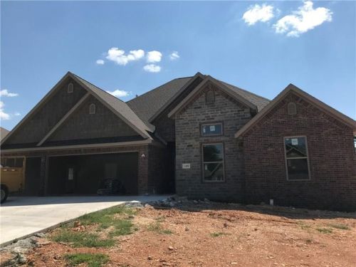 1400 Magnolia St, Rogers AR  72758-5052 exterior