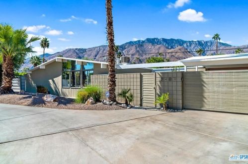 2187 Berne Dr, Palm Springs, CA 92262-3107