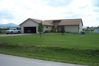 913 Rainbow Rd, Spearfish, SD 57783-6335