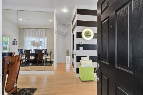 243 Carlyle Park Dr, Atlanta GA  30307-2883 exterior