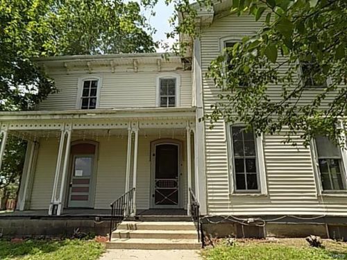 430 Prairie St, Plainview, IL 62685-9781