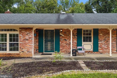 4102 Watkins Trl, Annandale, VA 22003-2064