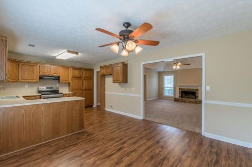 3150 Rose Gln, Conyers GA  30094-3871 exterior