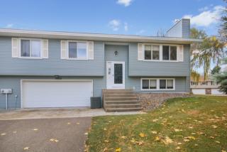 5988 Dellwood Ave, Saint Paul MN  55126-8454 exterior