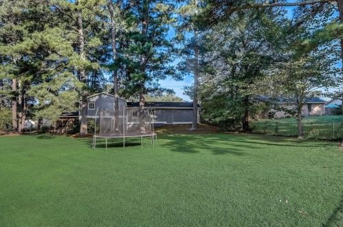 7010 Fielder Rd, Rex GA 30273-2410 exterior